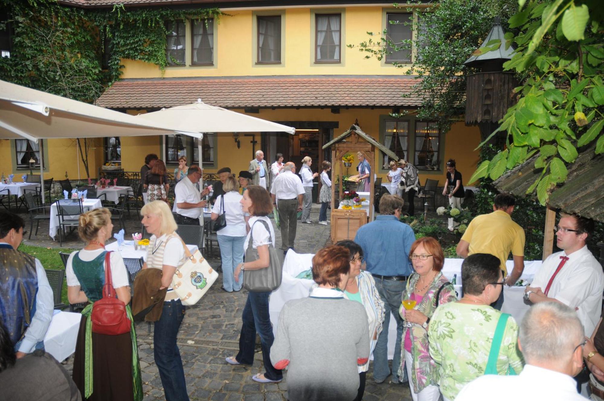 Hotel Leicht Biebelried Exteriör bild